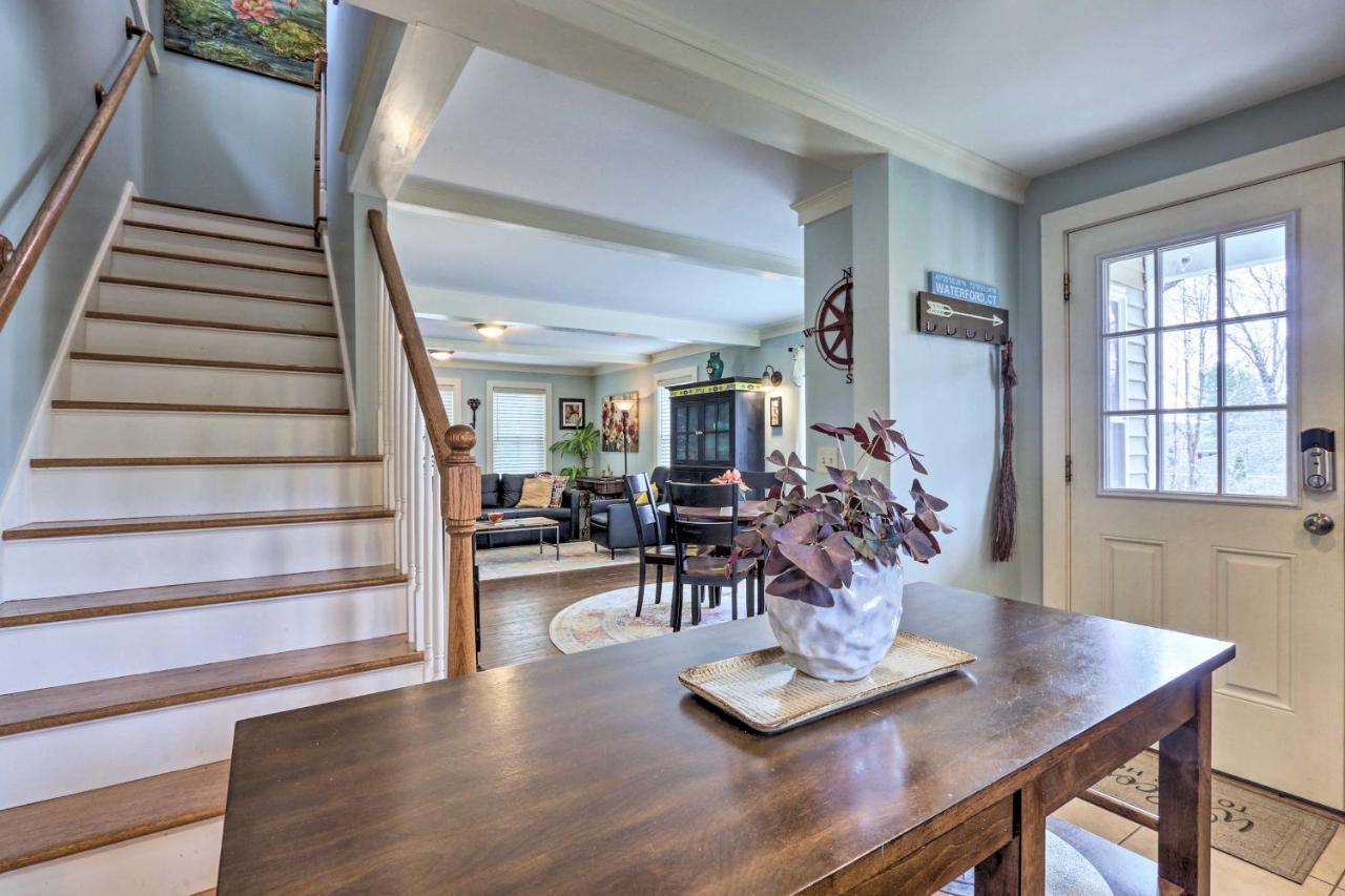 Remodeled Farmhouse In Waterford Near 2 Beaches! Екстериор снимка